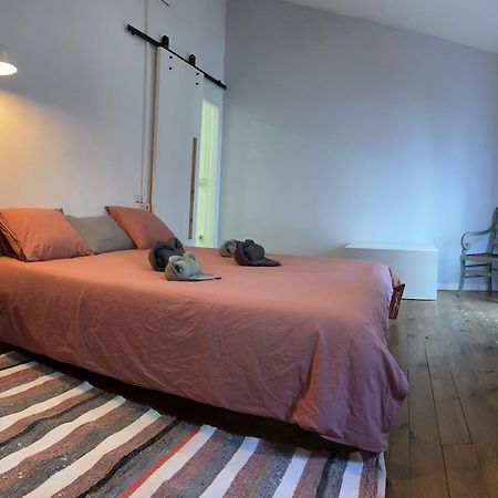Alojamiento Con Encanto En Planta Superior Ideal Para Trabajo Y Escapadas Familiares En Montserrat Esparreguera Buitenkant foto