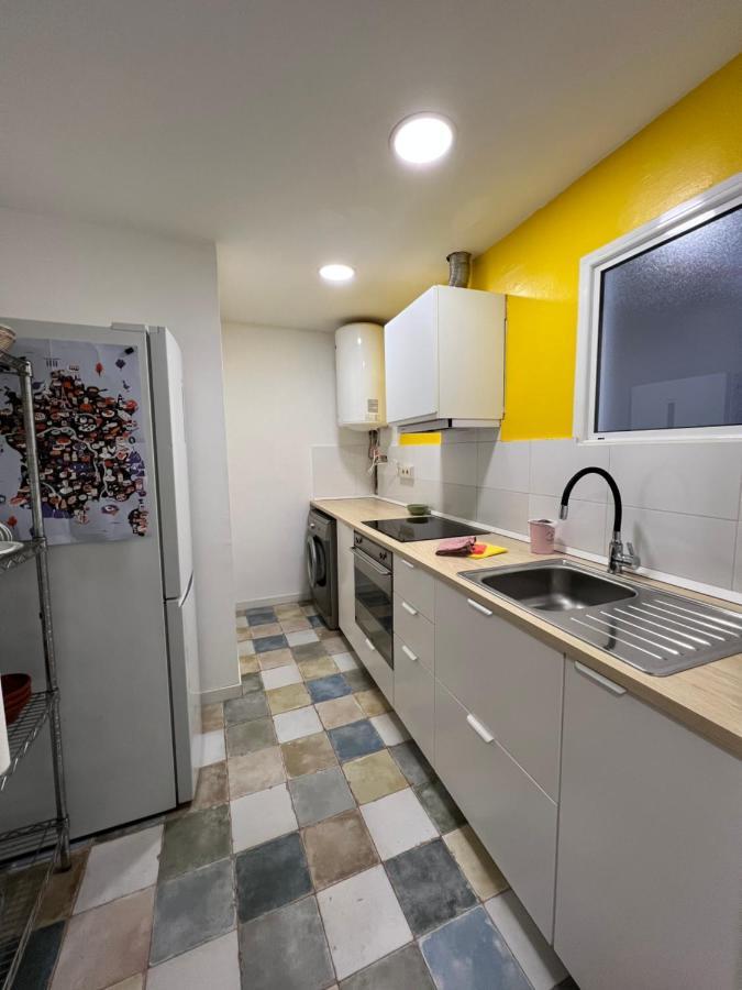 Alojamiento Con Encanto En Planta Superior Ideal Para Trabajo Y Escapadas Familiares En Montserrat Esparreguera Buitenkant foto