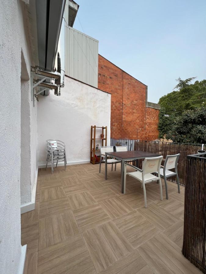 Alojamiento Con Encanto En Planta Superior Ideal Para Trabajo Y Escapadas Familiares En Montserrat Esparreguera Buitenkant foto