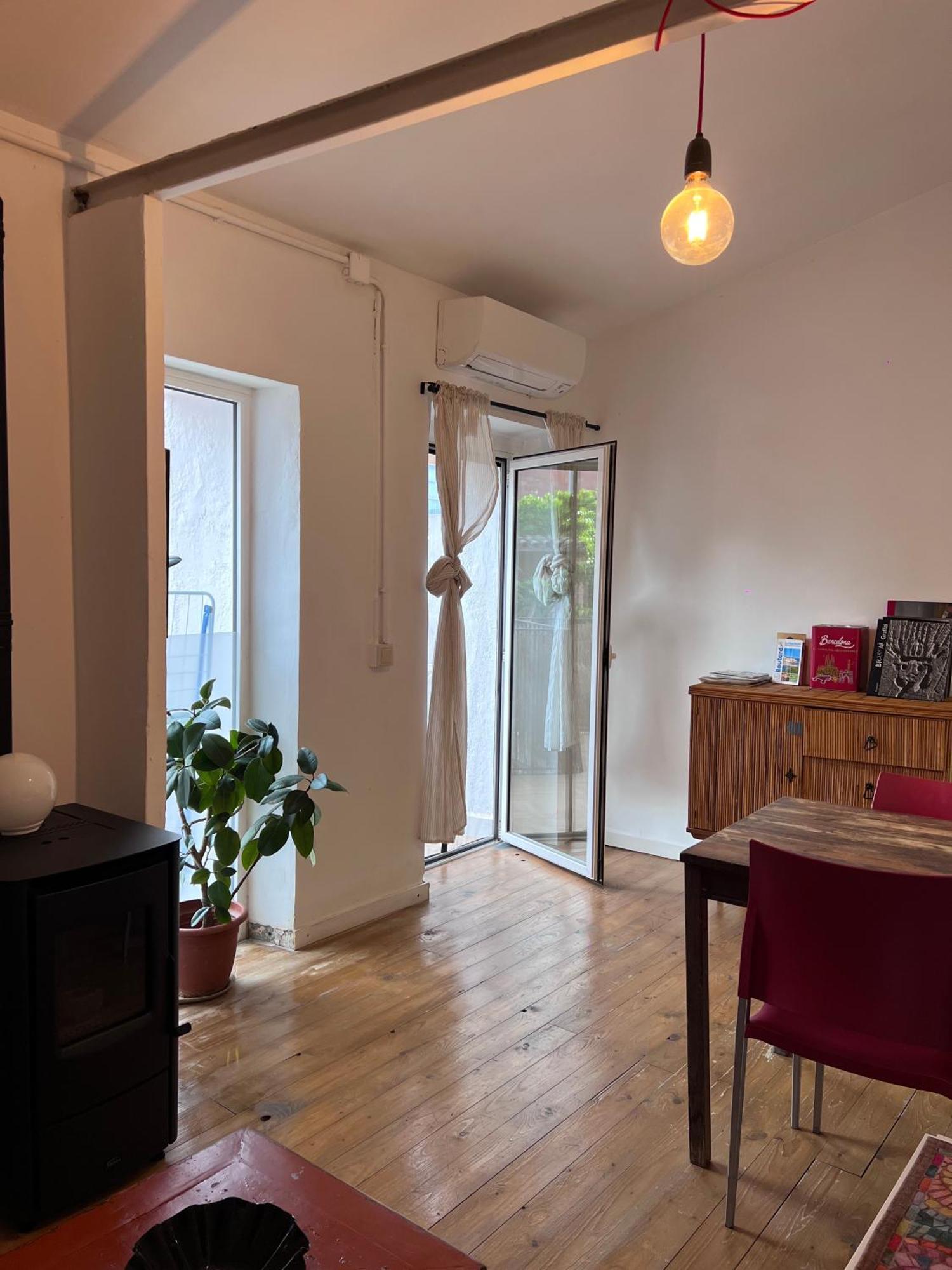 Alojamiento Con Encanto En Planta Superior Ideal Para Trabajo Y Escapadas Familiares En Montserrat Esparreguera Buitenkant foto